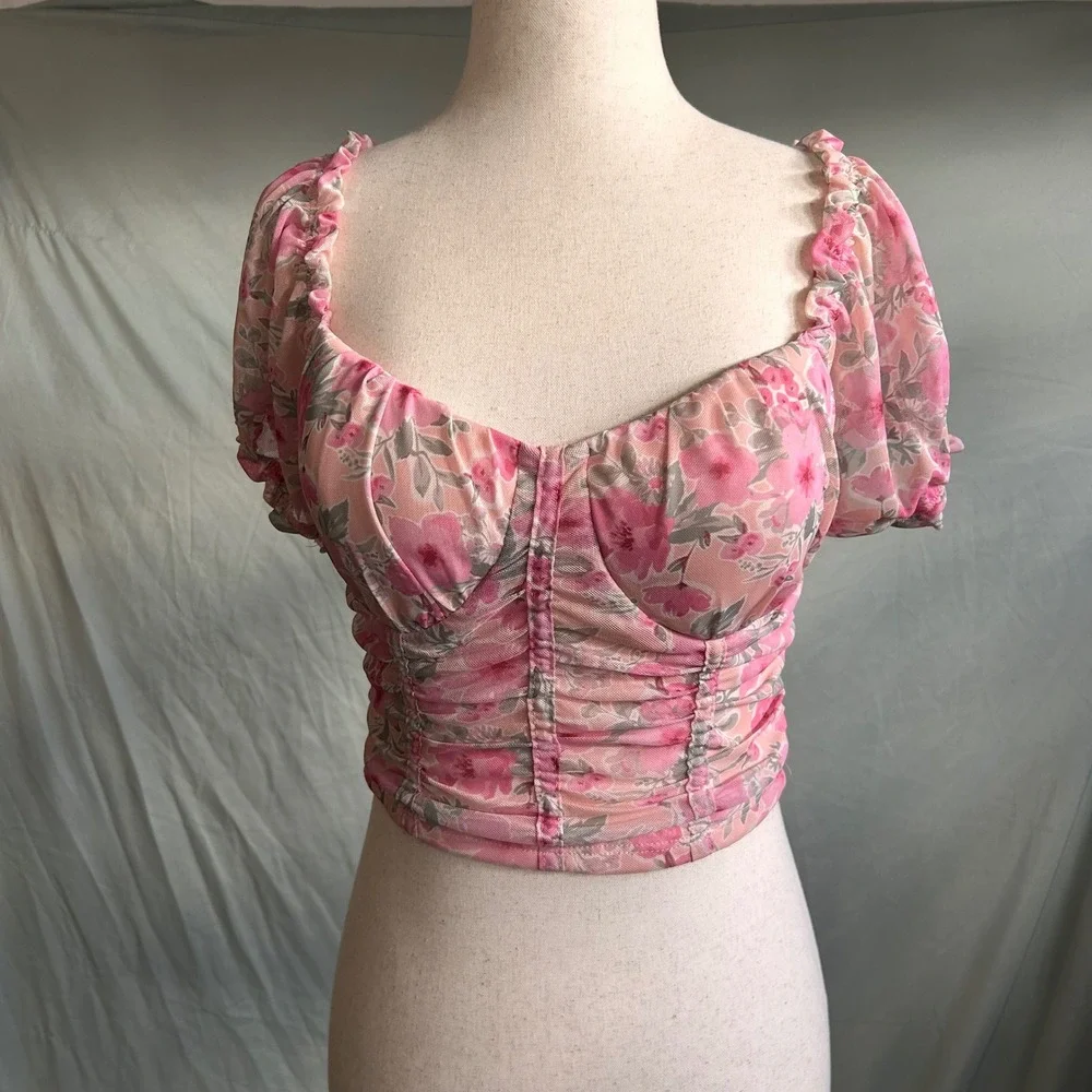 Madden Girl Pink Floral Ruched Mesh Puff Sleeve Tie Back Crop Top ZT060BB03RO M